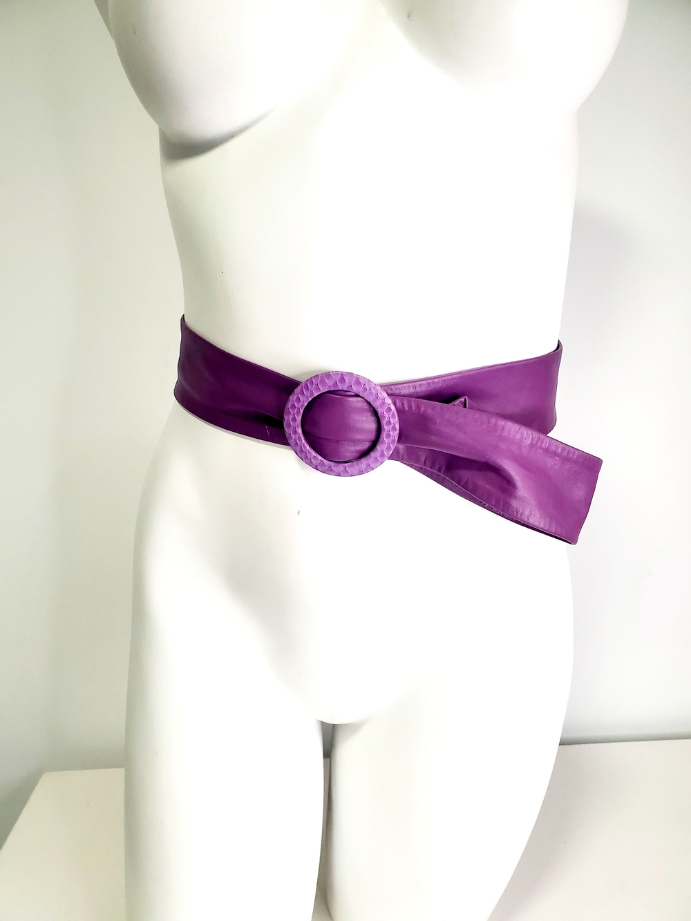 Purple Leather Women's Wide Tie Belt with Round Buckle SZ L